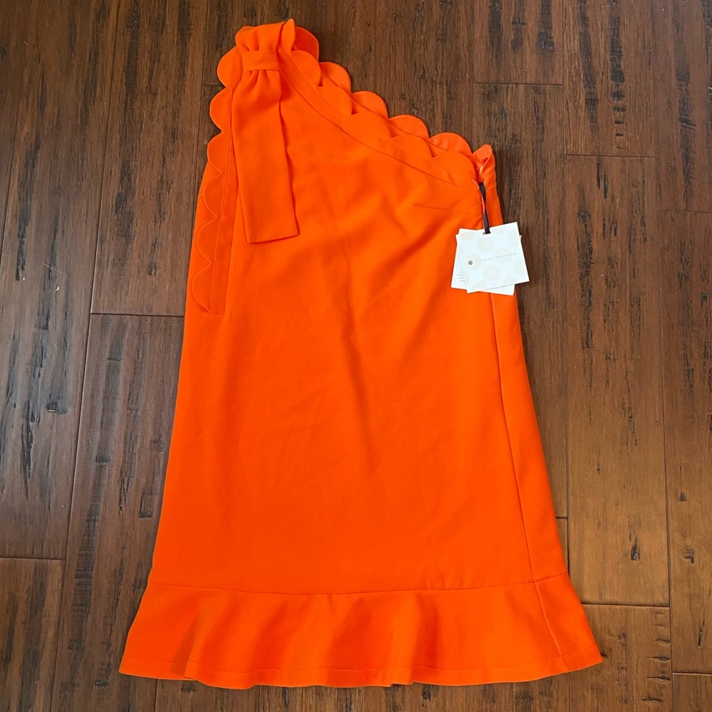 NWT Victoria Beckham Scallop Dress